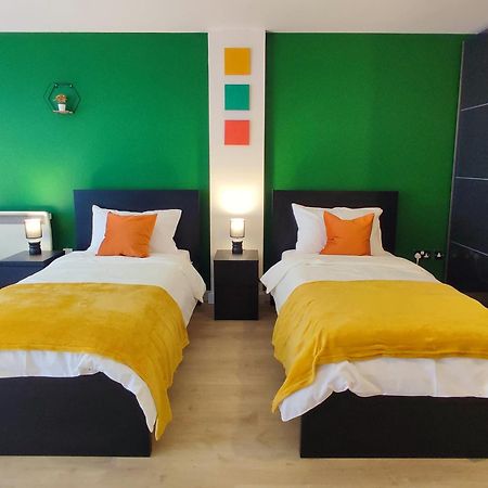 Duplex Apartment In Leeds With King Size Bed - Long Stay Rates Available Extérieur photo