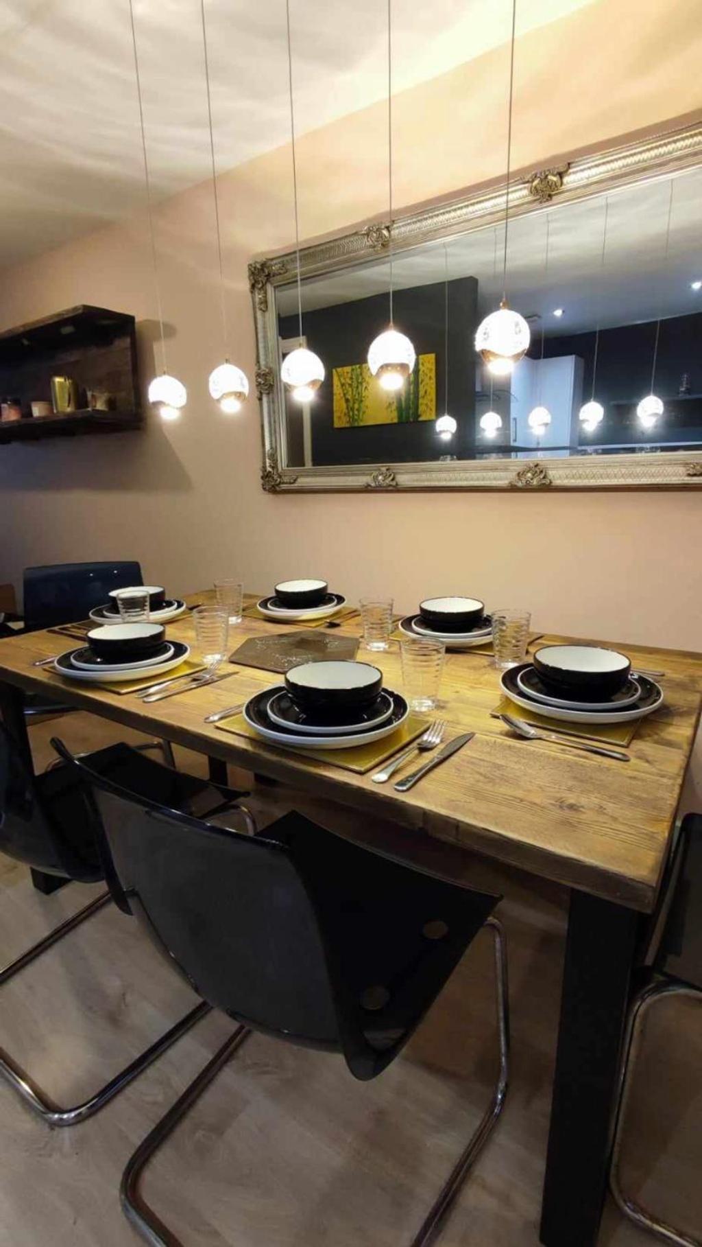 Duplex Apartment In Leeds With King Size Bed - Long Stay Rates Available Extérieur photo